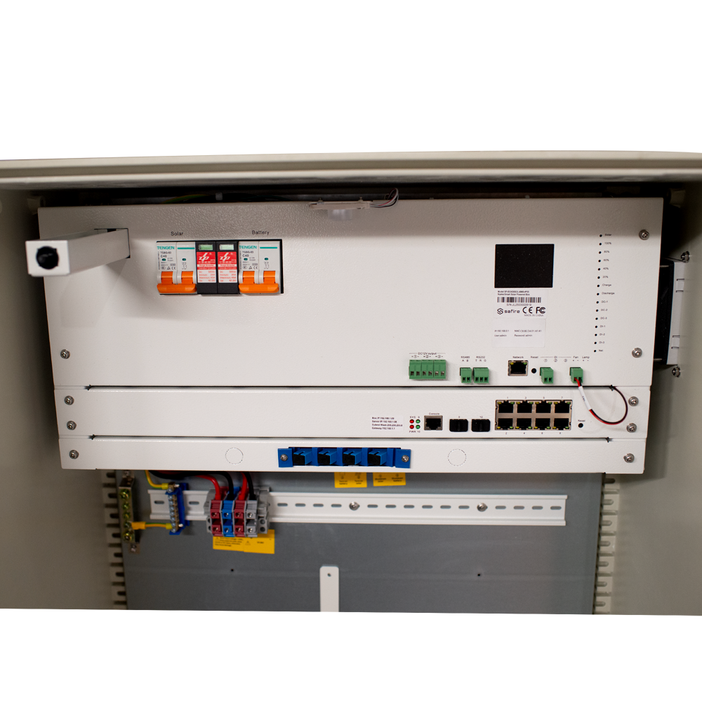 https://d1x12lhh8s9nlj.cloudfront.net/images/productos/products/SF-BOX08SOL-BMS-IP55-4800WH/detalle4.png